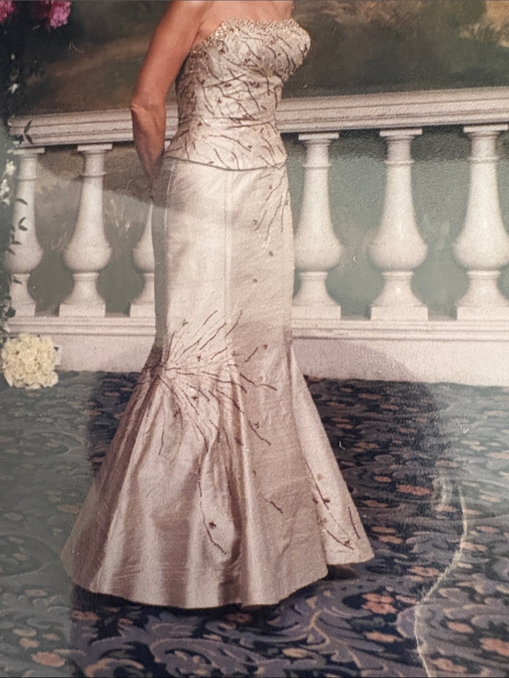 Elegant Gold Evening Gown